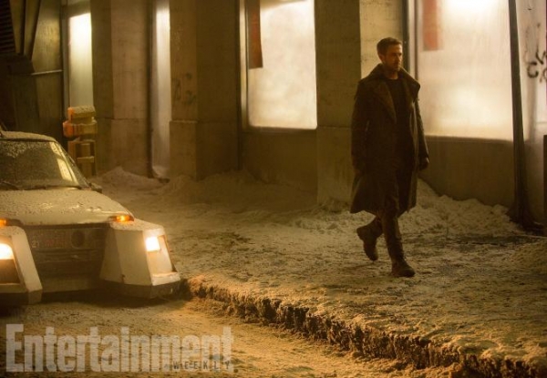 "   2049" -   Entertainment Weekly